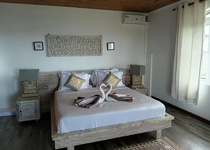 Beau Soleil Stunning Sea View One Bedroom Misere